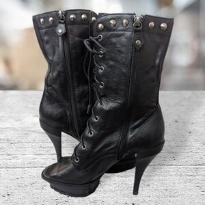Donald J Pliner NWOB 7.5M Black Leather Mid Calf Open Toe Platform Boot Lace Up